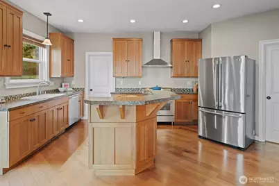 10506 122nd Street NW, Gig Harbor, WA 98329 - Photo 13