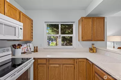 11510 Maple Court, Mukilteo, WA 98275 - Photo 17