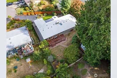 9626 Laurel Lane, Edmonds, WA 98020 - Photo 33