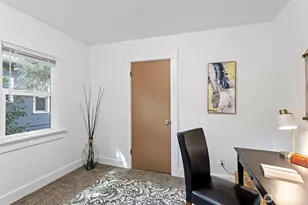 2307 E Columbia St, Seattle, WA 98122 - Photo 15