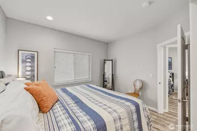 3320 Q Avenue, Anacortes, WA 98221 - Photo 17