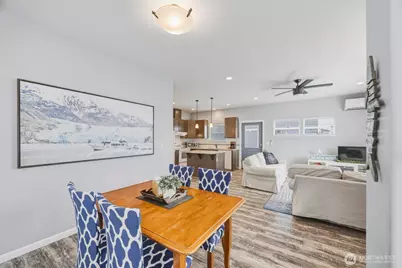 3320 Q Avenue, Anacortes, WA 98221 - Photo 15