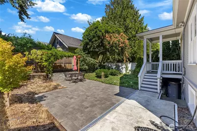 250 NE 50th Street, Seattle, WA 98105 - Photo 39