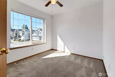 1201 126th Street Ct E, Tacoma, WA 98445 - Photo 11