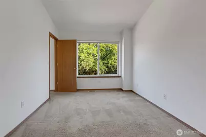 1201 126th Street Ct E, Tacoma, WA 98445 - Photo 9