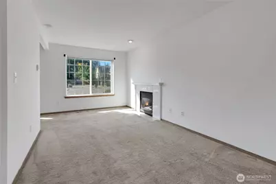 1201 126th Street Ct E, Tacoma, WA 98445 - Photo 3