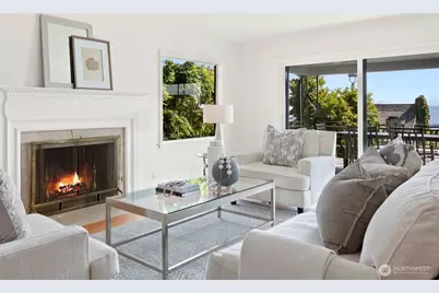 2527 Westmont Way W, Seattle, WA 98199 - Photo 5