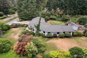 701 175th St SW, Bothell, WA 98012 - Photo 35