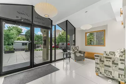 521 5th Avenue W #306, Seattle, WA 98119 - Photo 23