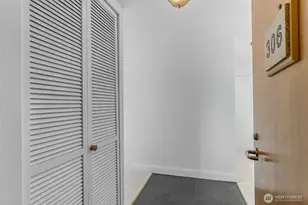 521 5th Ave W, Seattle, WA 98119 - Photo 11