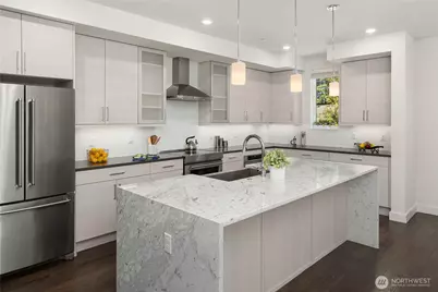 23119 NE 8th Street #B103, Sammamish, WA 98074 - Photo 13