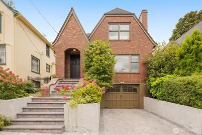 319 Smith Place, Seattle, WA 98109 - Photo 1