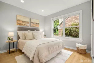 319 Smith Pl, Seattle, WA 98109 - Photo 11