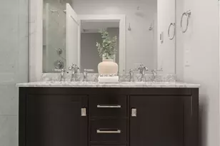 319 Smith Pl, Seattle, WA 98109 - Photo 17