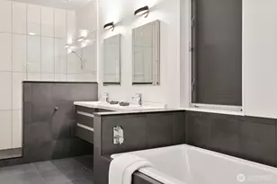 1549 Magnolia Way W, Seattle, WA 98199 - Photo 21