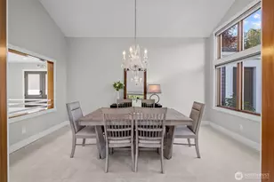 16231 Valhalla Dr, Bothell, WA 98011 - Photo 11