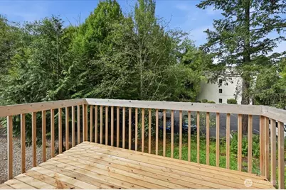 19433 28th Avenue NE #D, Lake Forest Park, WA 98155 - Photo 11