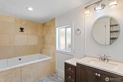 10708 428th Avenue SE, North Bend, WA 98045 - Photo 17
