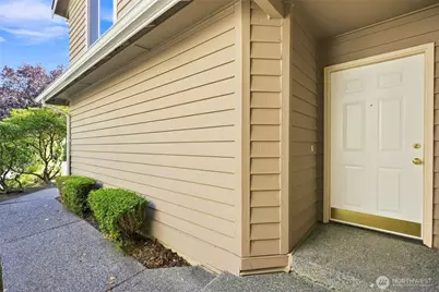 5822 14th Drive W #B, Everett, WA 98203 - Photo 3