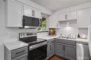 13018 532nd St E, Eatonville, WA 98328 - Photo 7