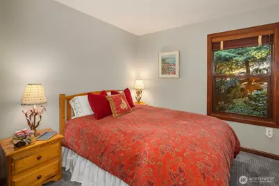 5902 172nd Place SE, Bellevue, WA 98006 - Photo 23
