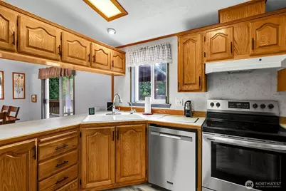 28707 26th Avenue E, Roy, WA 98580 - Photo 9