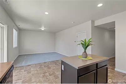19206 18th Ave Court E, Spanaway, WA 98387 - Photo 9