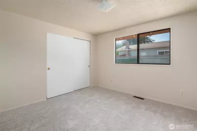 281 NW Fairhaven Drive, Oak Harbor, WA 92877 - Photo 15