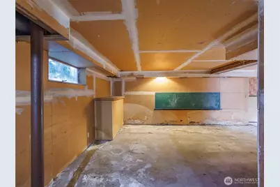 1921 41st Avenue SW, Seattle, WA 98116 - Photo 33