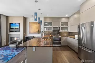303 E Pike St, Seattle, WA 98122 - Photo 11