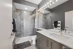 303 E Pike St, Seattle, WA 98122 - Photo 17