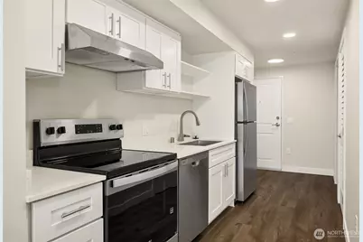 5022 Martin Luther King Jr Way S #10, Seattle, WA 98118 - Photo 3