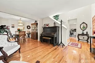 20819 118th St E, Bonney Lake, WA 98391 - Photo 5