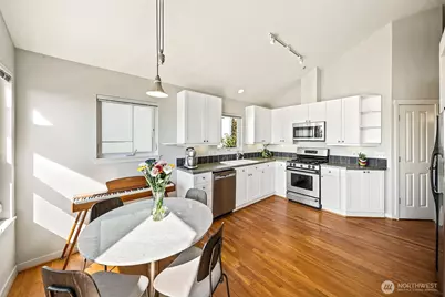 5953 California Avenue SW #2C, Seattle, WA 98136 - Photo 11