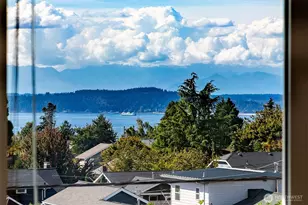 5953 California Ave SW, Seattle, WA 98136 - Photo 3