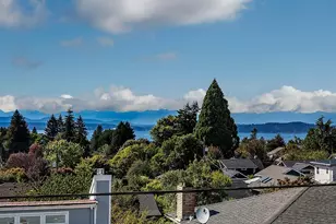 5953 California Ave SW, Seattle, WA 98136 - Photo 9