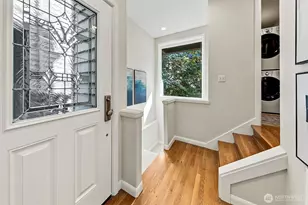 1512 Taylor Ave N, Seattle, WA 98109 - Photo 19