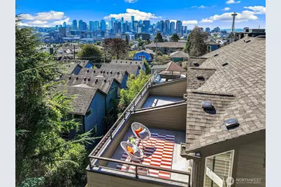 1512 Taylor Avenue N #C, Seattle, WA 98109 - Photo 1