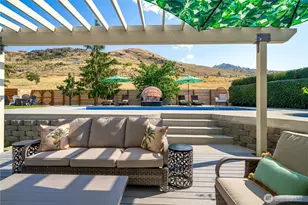621 Mountain View Dr, Chelan, WA 98816 - Photo 7