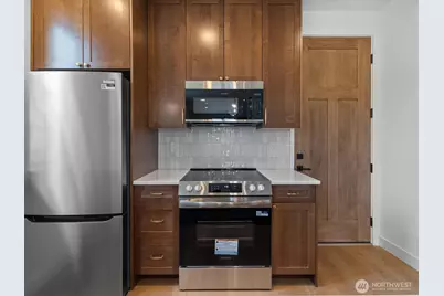 2815 25th Street #C, Everett, WA 98201 - Photo 11