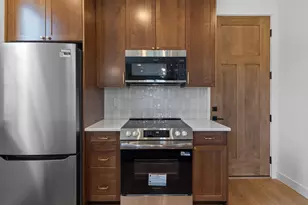 2815 25th St, Everett, WA 98201 - Photo 11