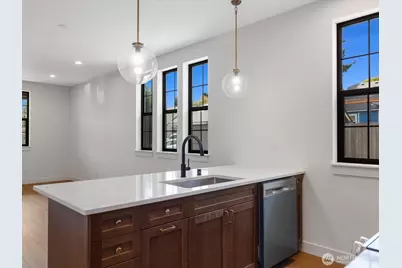 2815 25th Street #C, Everett, WA 98201 - Photo 9