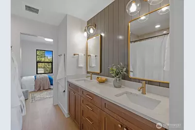 2817 25th Street #B, Everett, WA 98201 - Photo 21