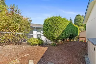 23825 15th Street SE, Bothell, WA 98021 - Photo 17