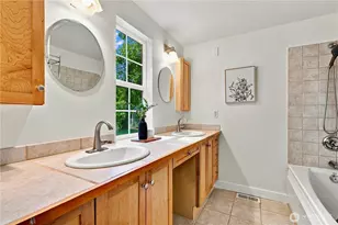 21205 NE 60th Pl, Redmond, WA 98053 - Photo 13