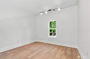 21205 NE 60th Pl, Redmond, WA 98053 - Photo 19