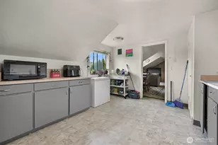3316 E College Way, Mount Vernon, WA 98273 - Photo 19