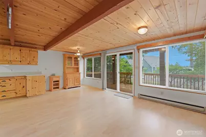 720 E Creekside Drive, Belfair, WA 98528 - Photo 11