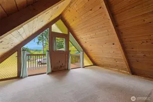 720 E Creekside Dr, Belfair, WA 98528 - Photo 27