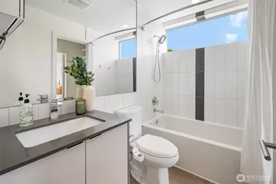 1919 A 9th Avenue W, Seattle, WA 98119 - Photo 19